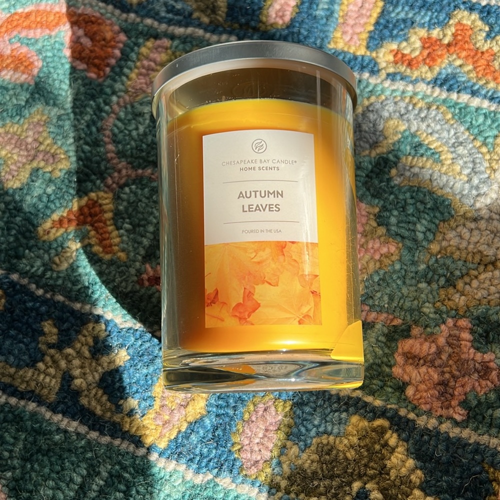 Autumn leaves candle